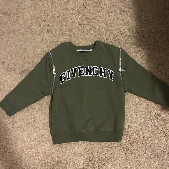 Givenchy Other - Givenchy kids Olive Sweatshirt with detachable Zipper sleeves converts to vest